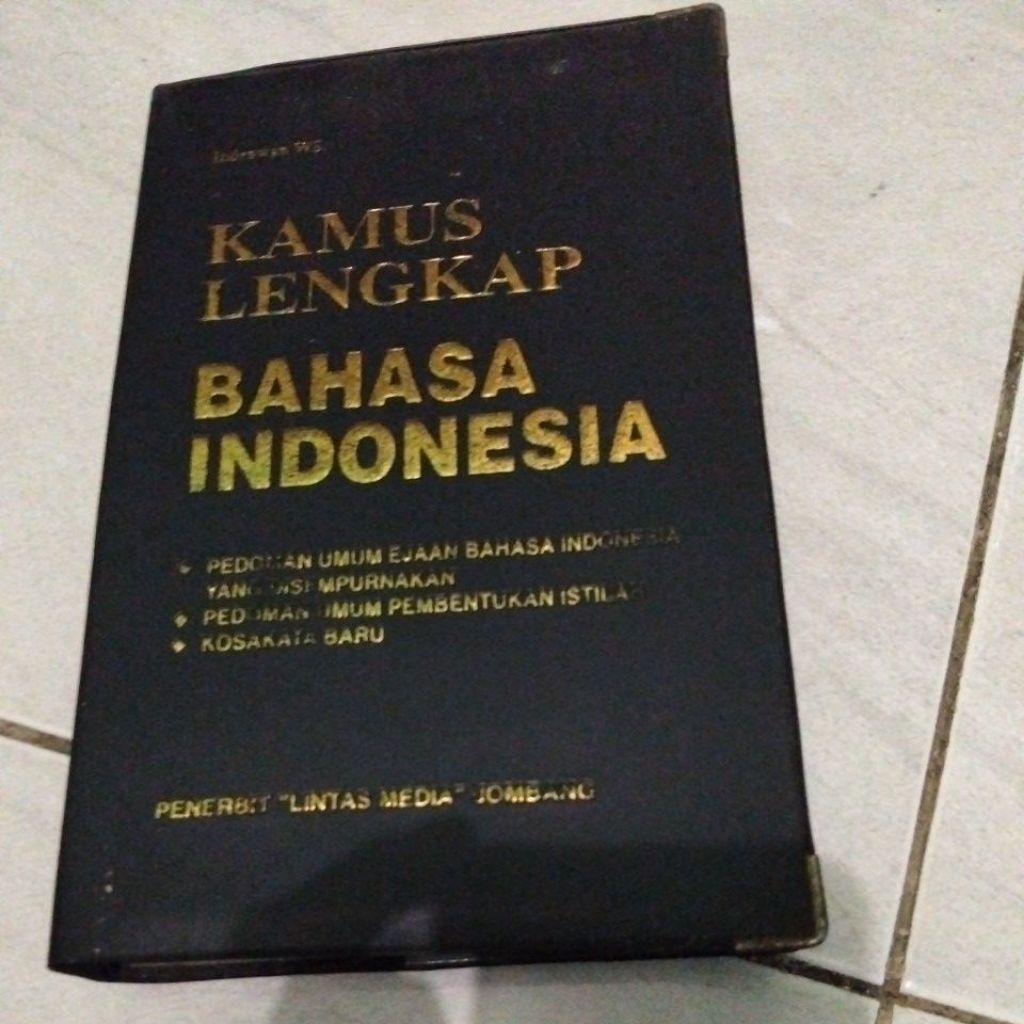 indrawan wa. kamus lengkap bahasa Indonesia