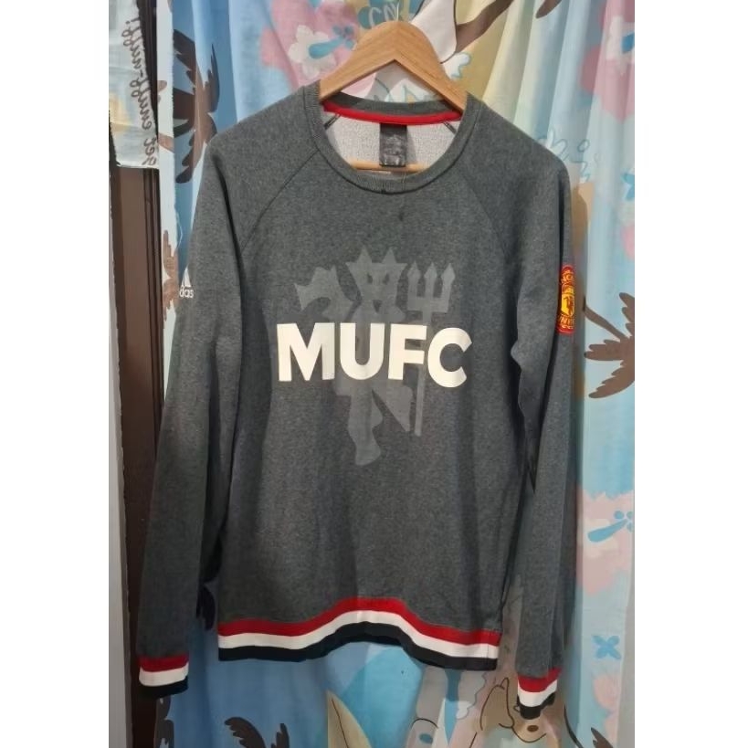 Adidas Manchester United Crewneck Sweatshirt 95%