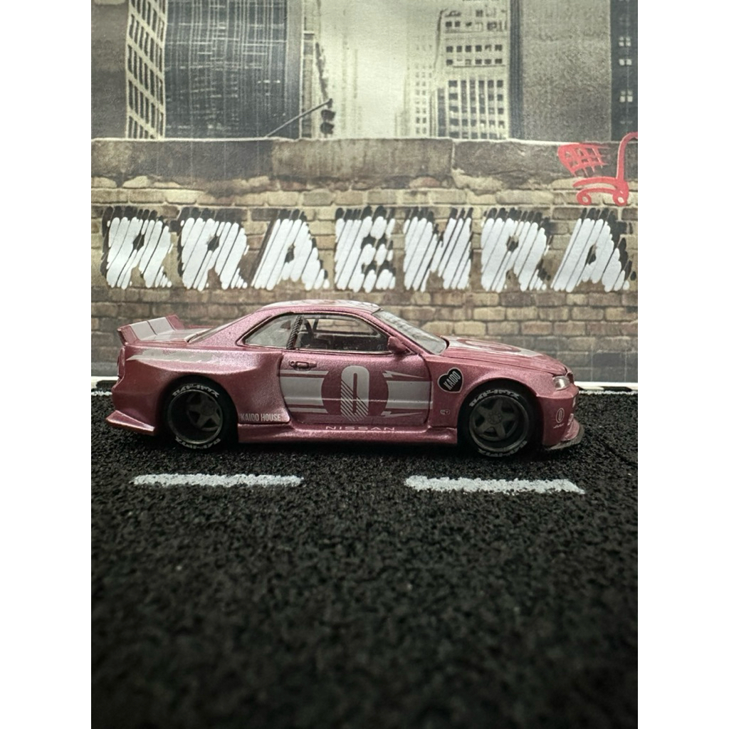 Kaido House Nissan Skyline GT-R (R34) Kaido Racing Factory  V1 PINK