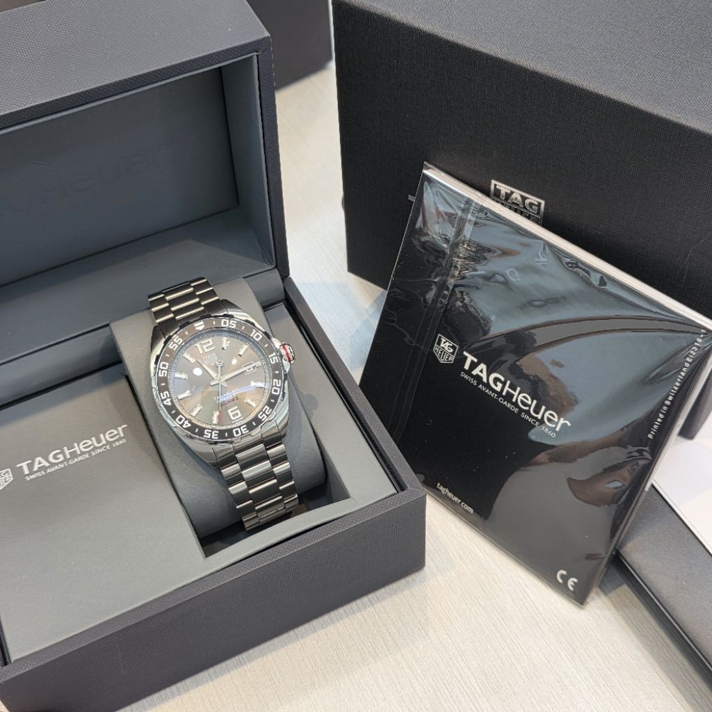 JAM TANGAN PRIA TAG Heuer Formula 1 – Sporty & Stylish