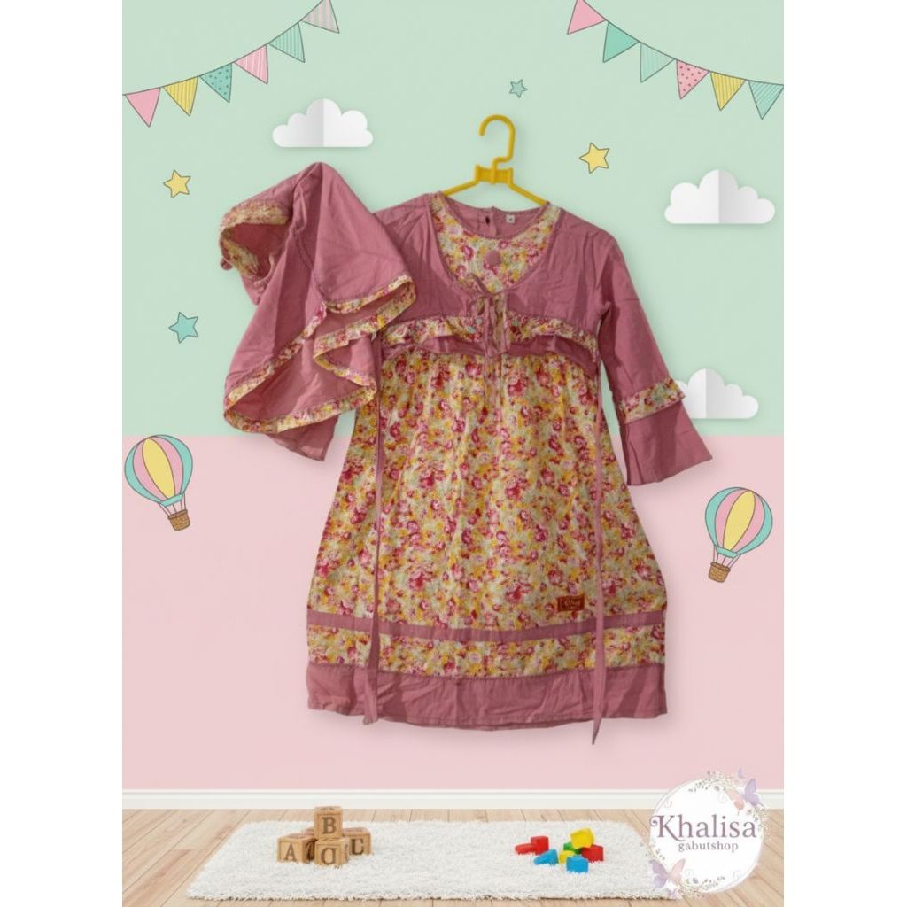 Preloved Gamis Anak Pink - Motif Bunga Kecil