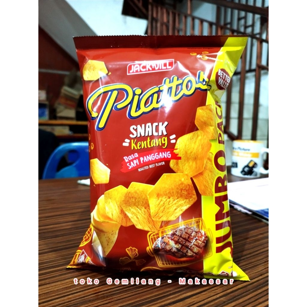 Piattos snack kentang rasa sapi panggang 120 gr kemasan jumbo