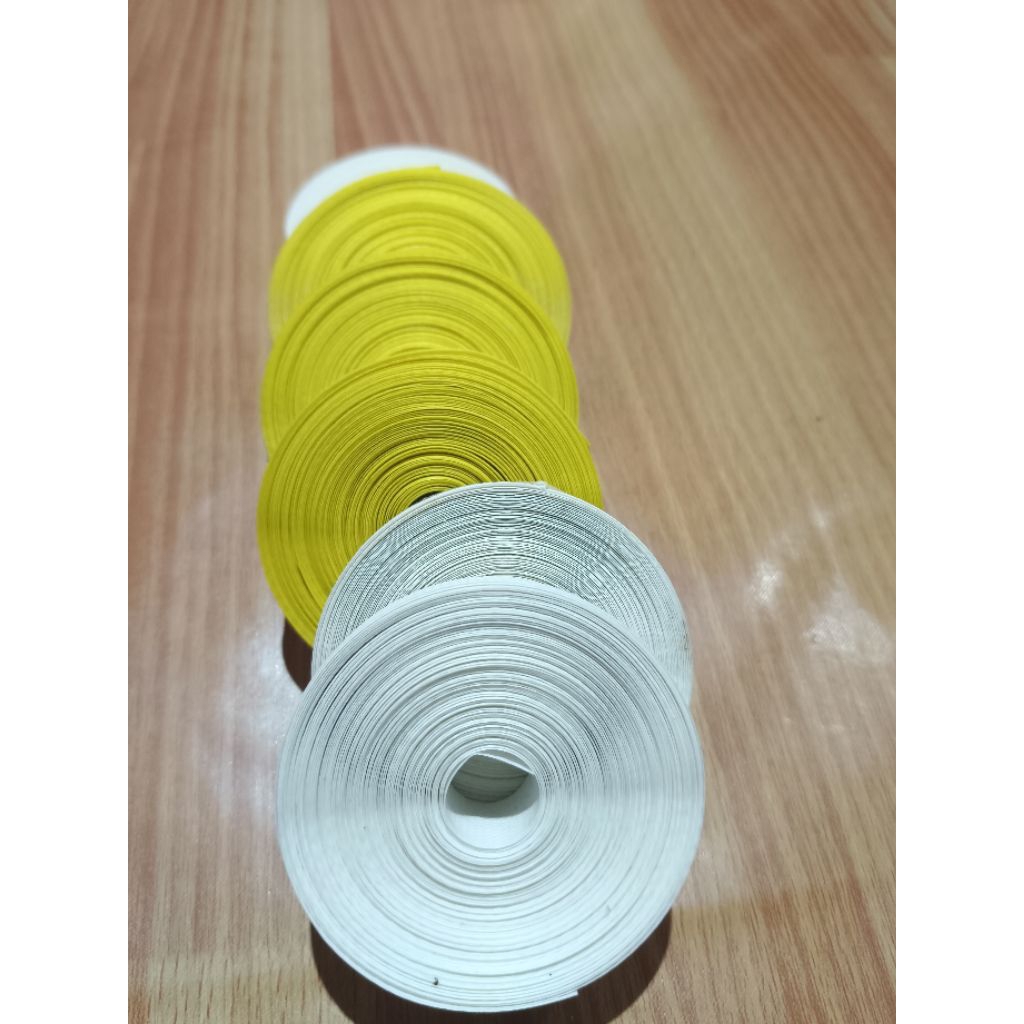 Tali peti tipis untuk layangan