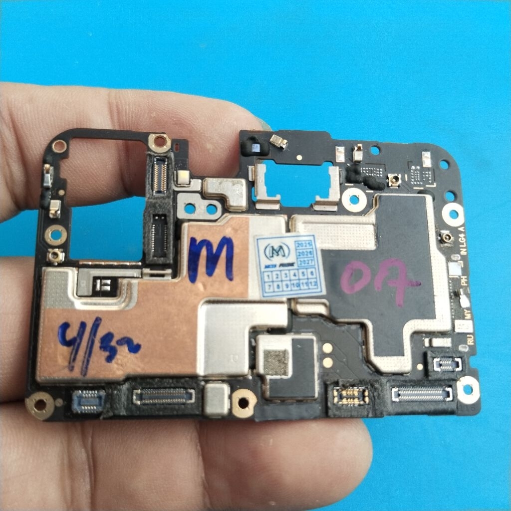 Mesin Vivo Y83 Mati Segel Ram 4/32 Bahan Repair Teknisi