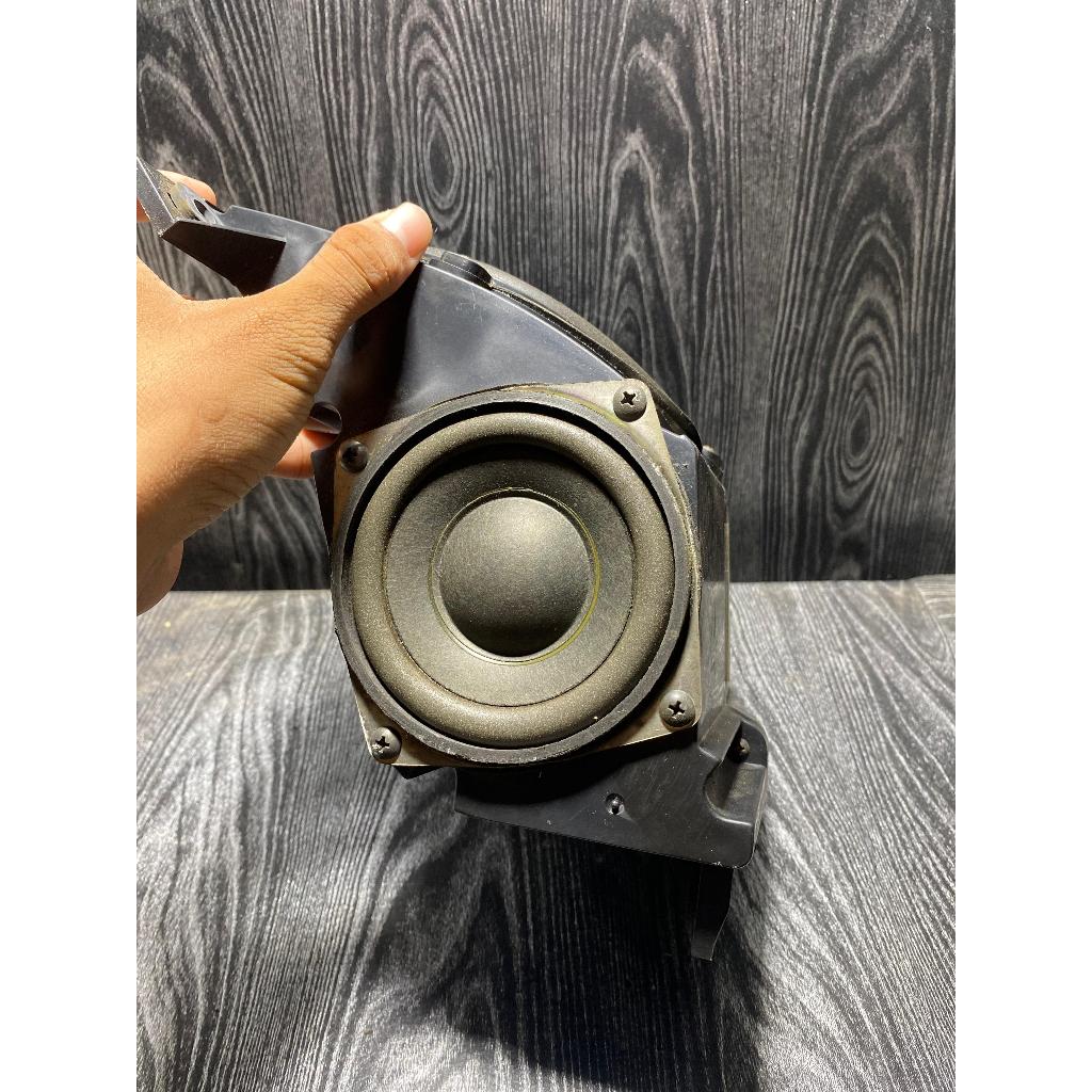Spesifikasi dari SPEAKER XBR COPOTAN TV POLITRON SPEAKER SUBWOOFER