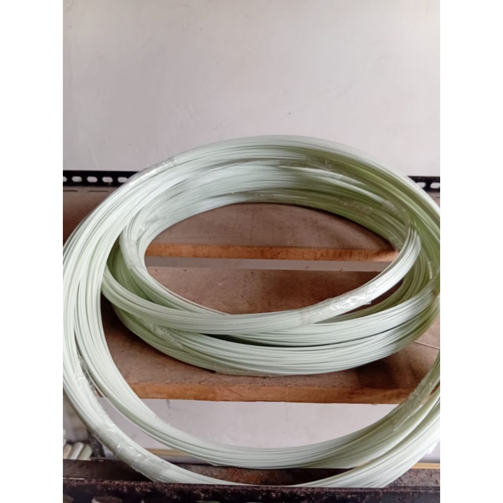 jeruji fiber putih susu import/jeruji sangkar ukuran 4mm berat 1kg dan 500gram