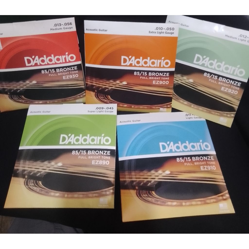 senar gitar akustik D'addario