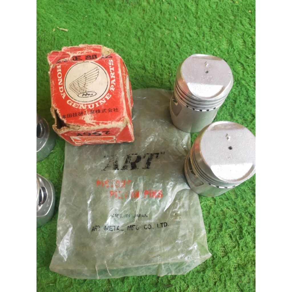 piston seher Honda C50 C 50 original Japan