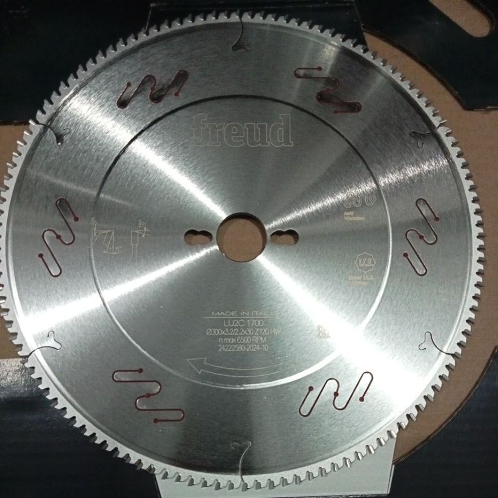 Freud 12"mata 120 (300x3.2/2.2x30z=120)LU2C-1700