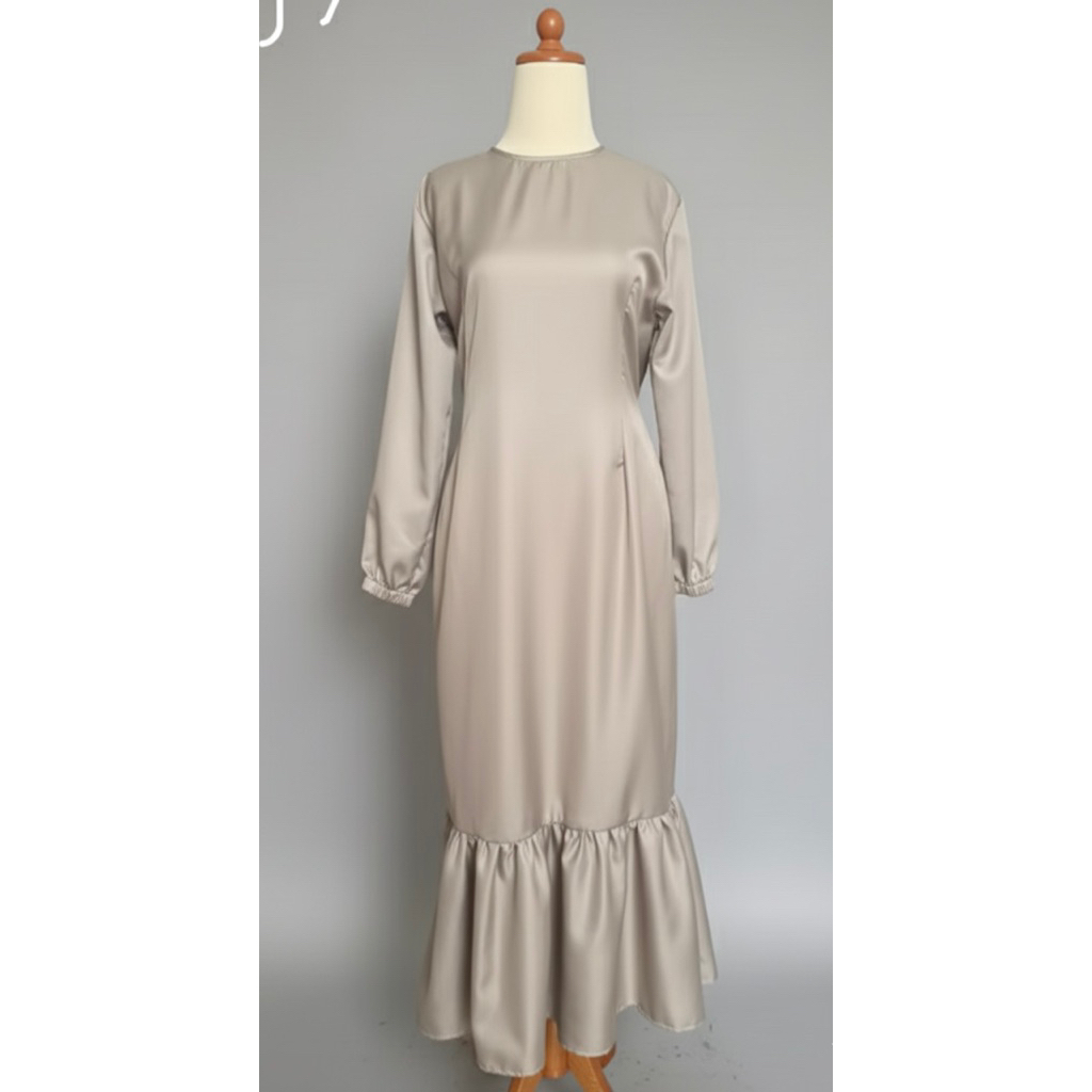 Viona Dress