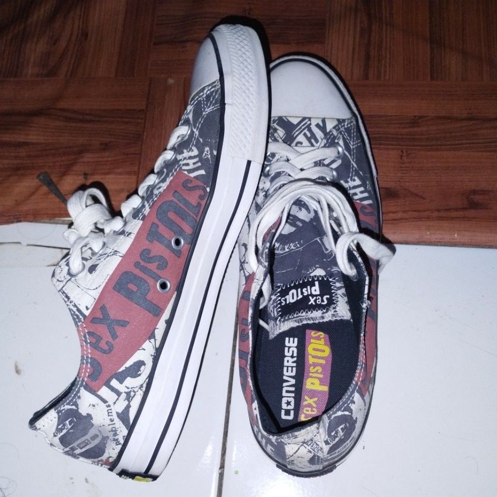 converse x sex pistols