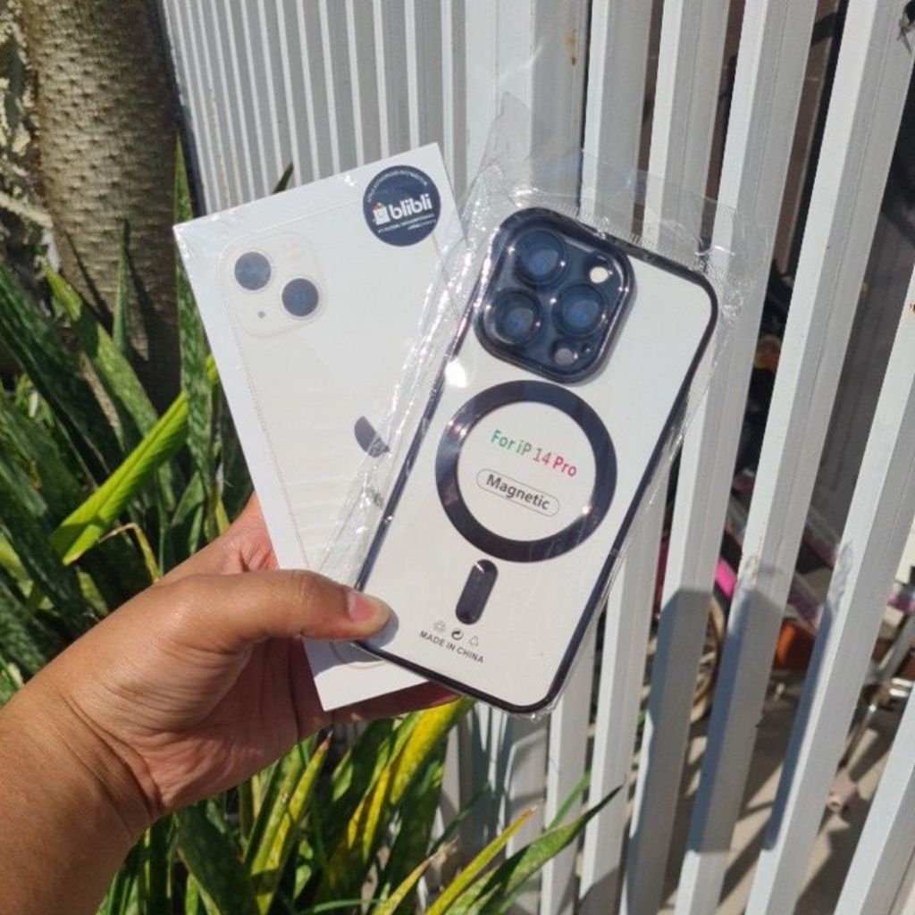 iPhone 13 Resmi plus Case Magsafe