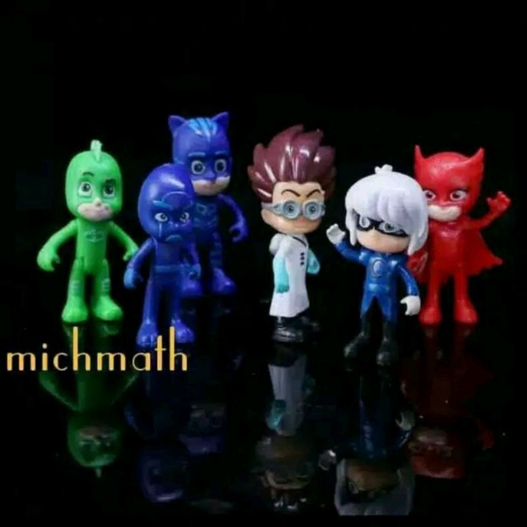 Mainan anak figur set isi 6 pcs super hero superhero bisa untuk pajangan atau hiasan kue ulang tahun