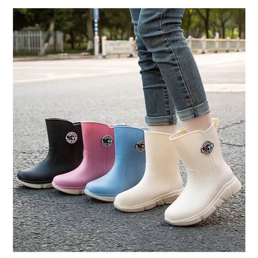 Cuci Gudang Sepatu Boot Fashion Import Wanita