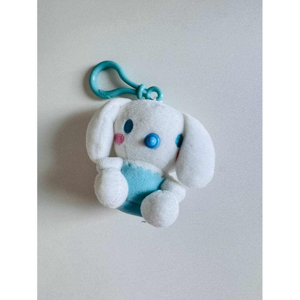 gantungan boneka sanrio cinnamoroll ori miniso preloved rare