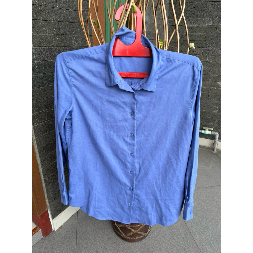 kemeja rayon uniqlo