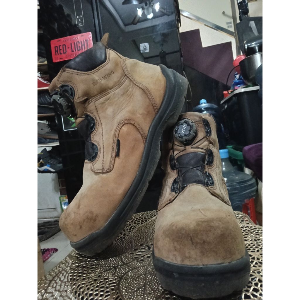Red wing boa 4612 safety boots