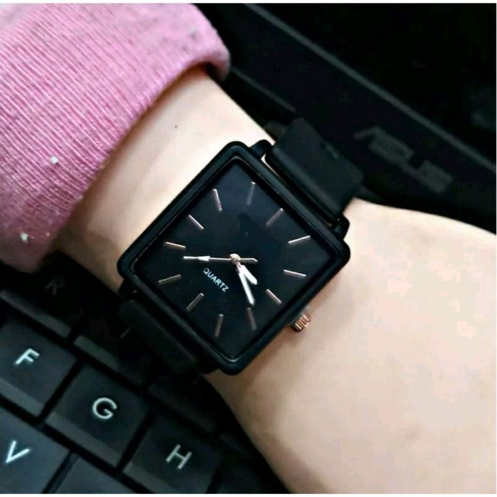 JAM TANGAN WANITA RUBBER KEREN TERBARU 2023 UNTUK CEWEK KEKINIAN || polosan tanpa tanggal