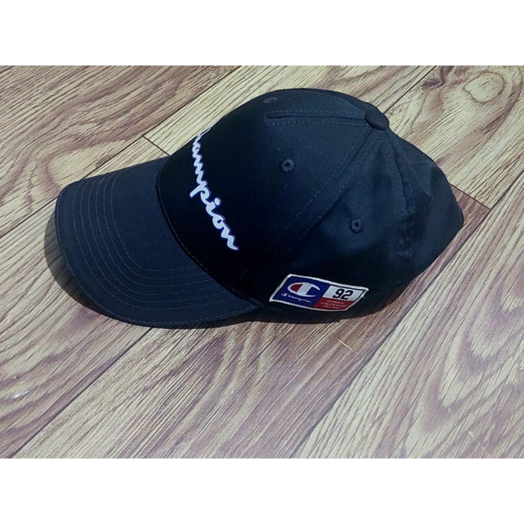 Topi sport original champion
