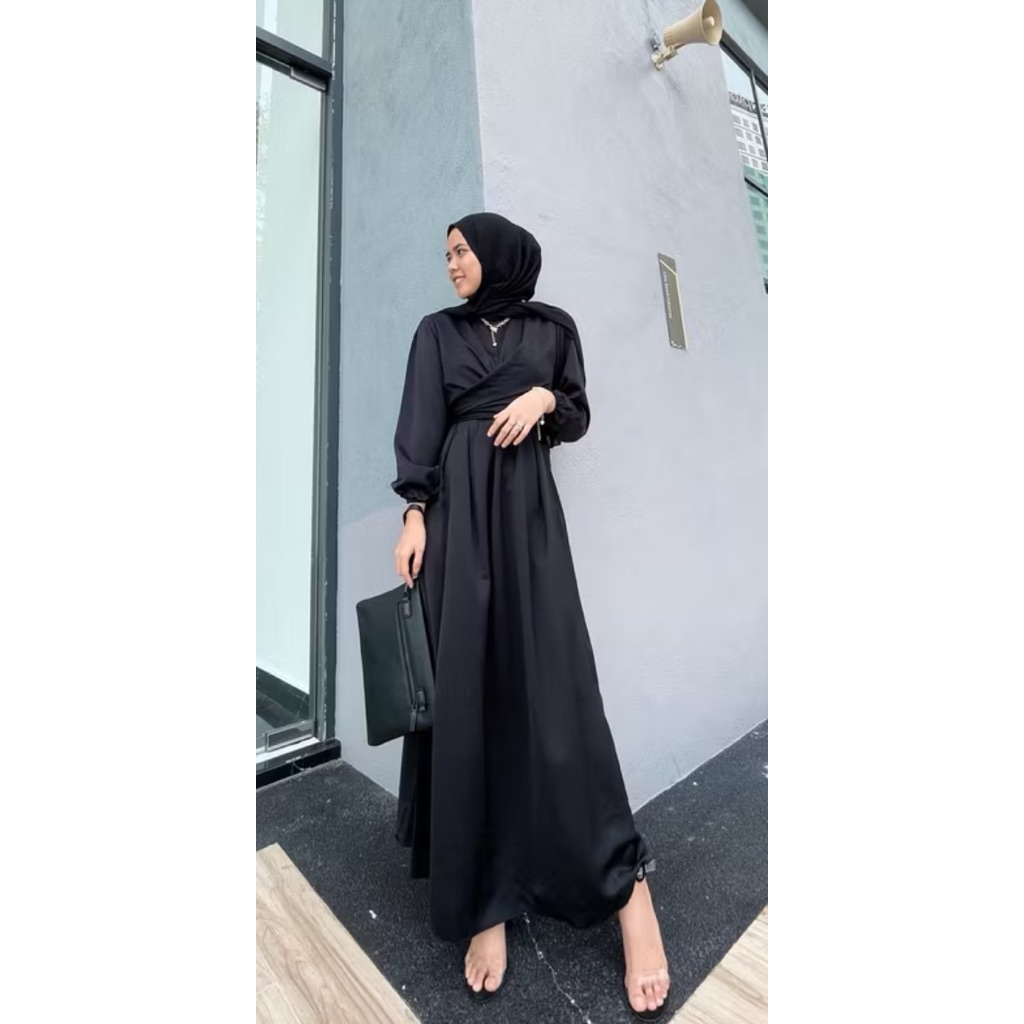 Preloved Dress Hitam Polos Panjang