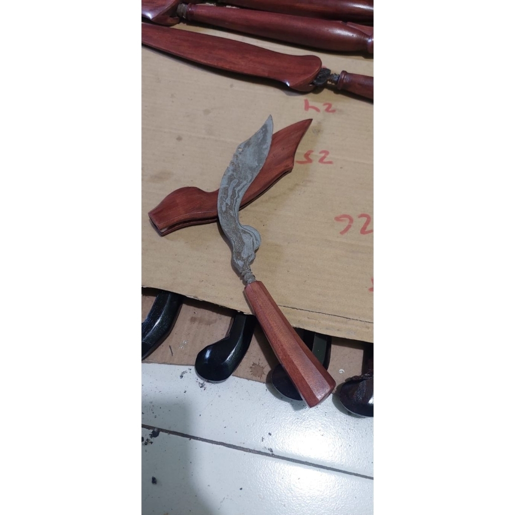 kujang meteorid sepuh