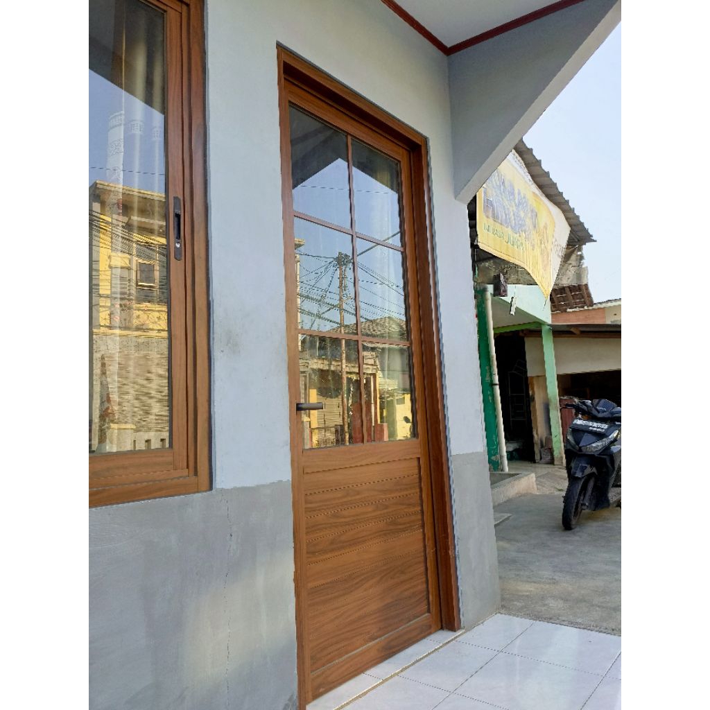 Kusen Aluminium Serat Kayu Infinito