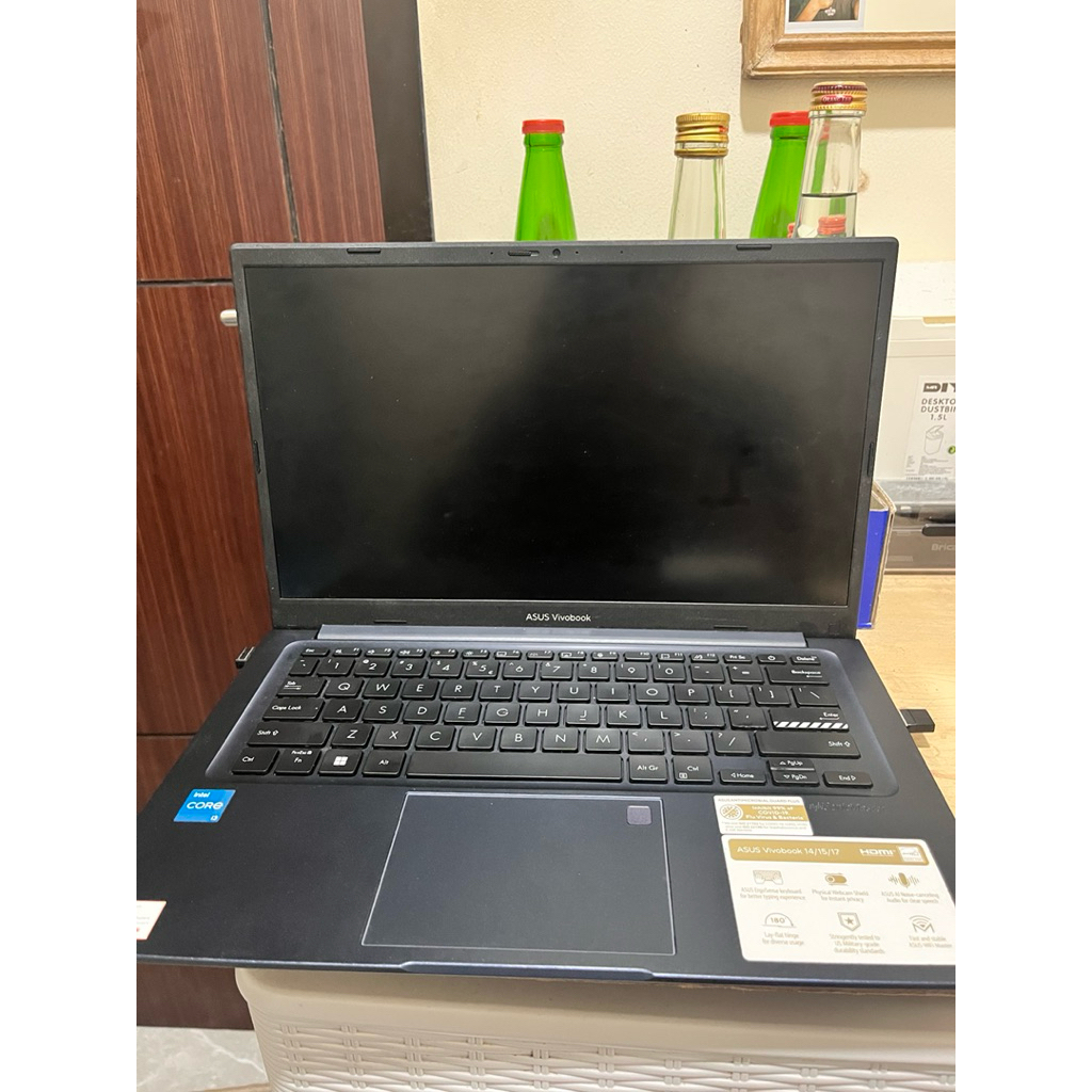 Dijual Laptop Asus Vivobook 1404ZA intel i3 1215U Second Mulus