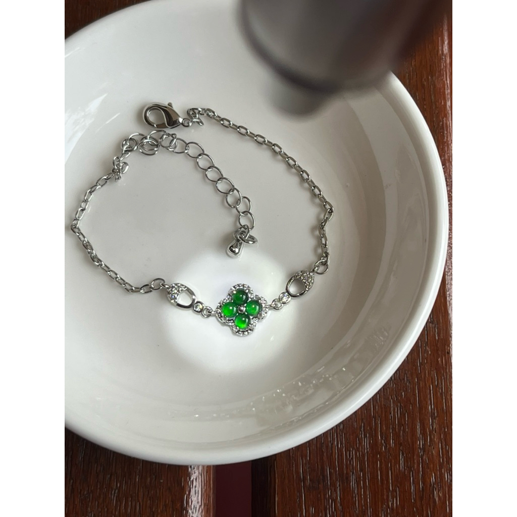 Gelang Rantai bunga imperial Jade guatemala