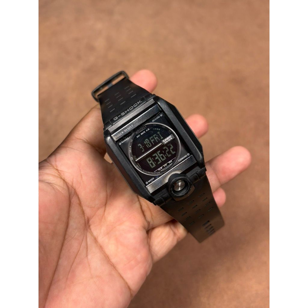 JAM TANGAN PRIA G 8100 ORIGINAL VINTAGE RARE