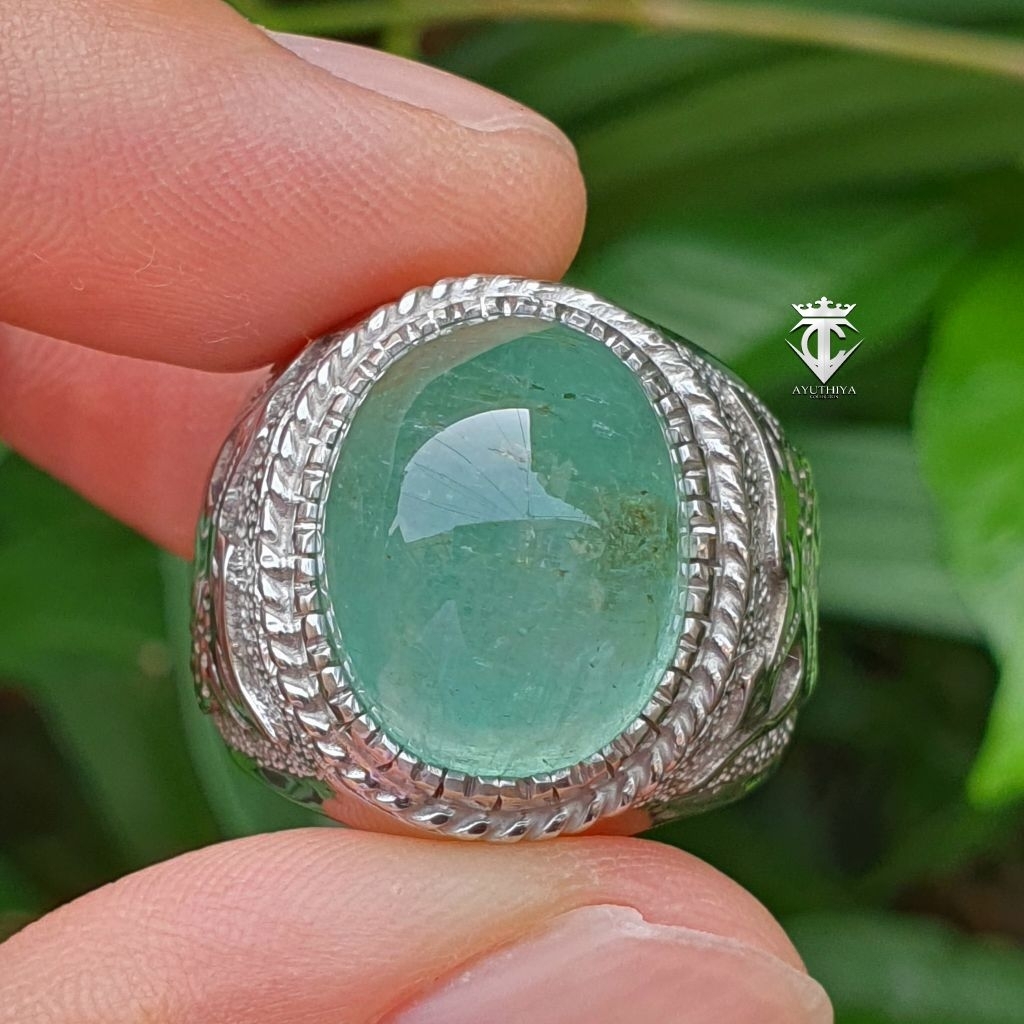 Batu Permata Natural Emerald Beryl Zamrud Ethiopia Minor to Moderate 23.06 Ct GRI Lab Memo