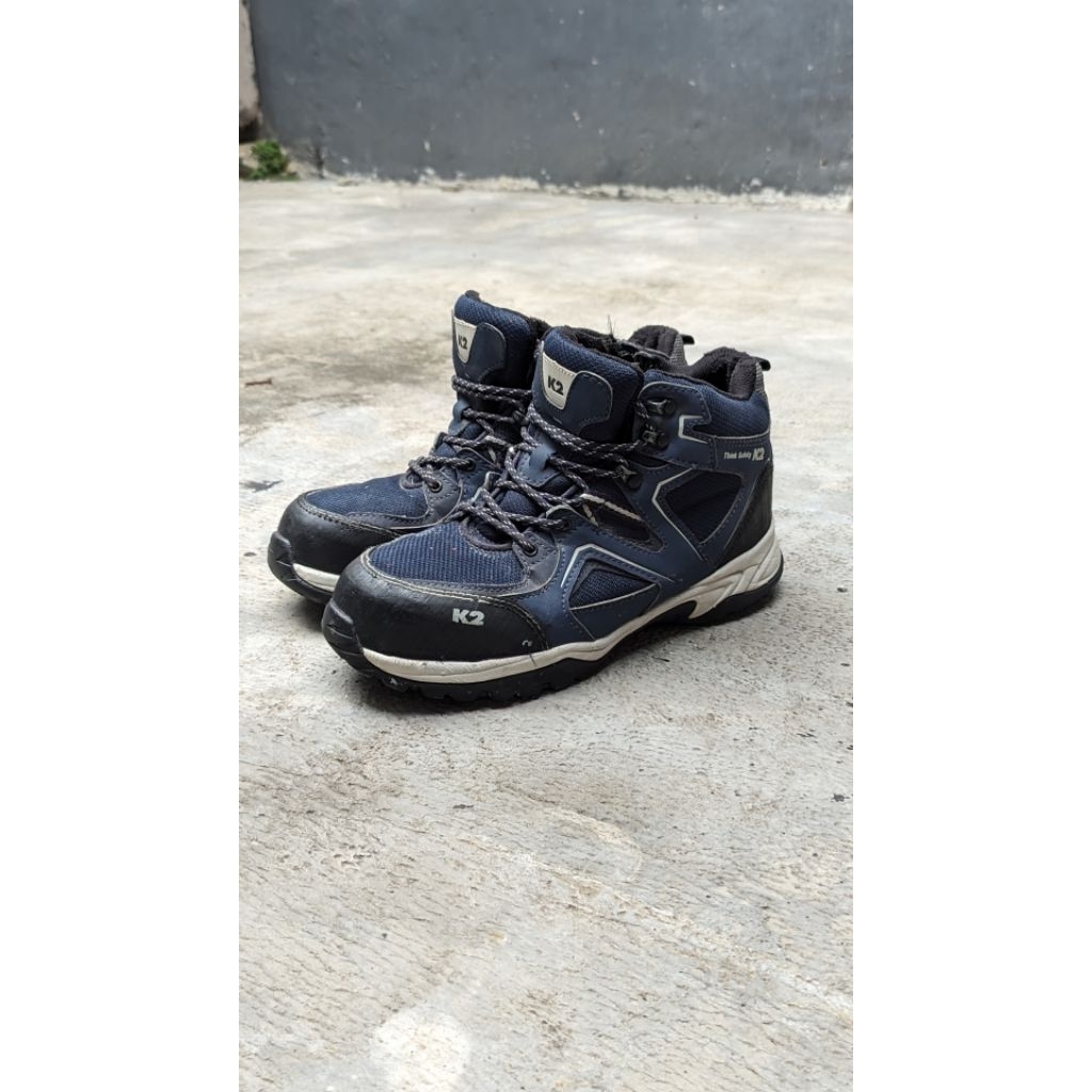 K2 think safety. sepatu outdoor