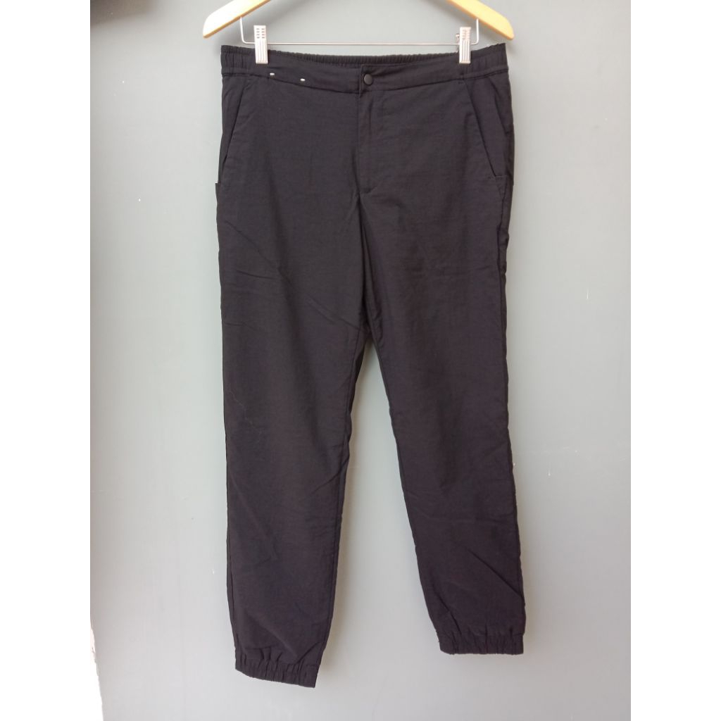 Black Jogger Long Pants (Winter Pants) by Uniqlo