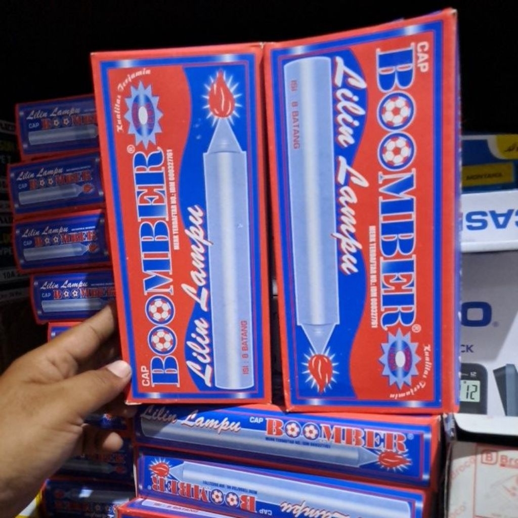 2 pack lilin boomber JUMBO isi 8. lilin penerangan mati lampu