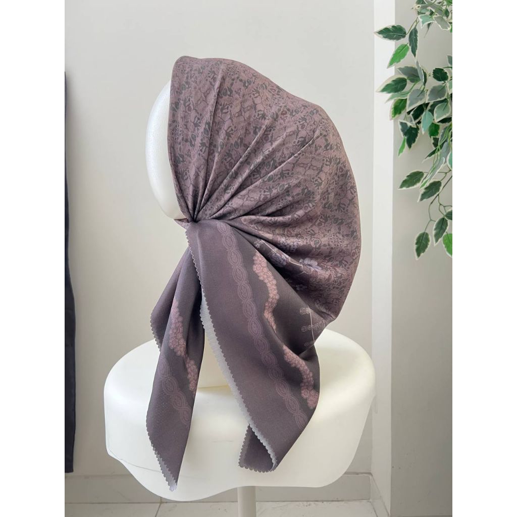 Rahayu_Hijab_Voal_Motif_Premium