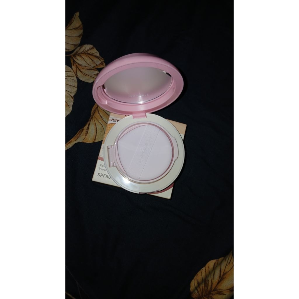 Preloved judydoll shade vanilla