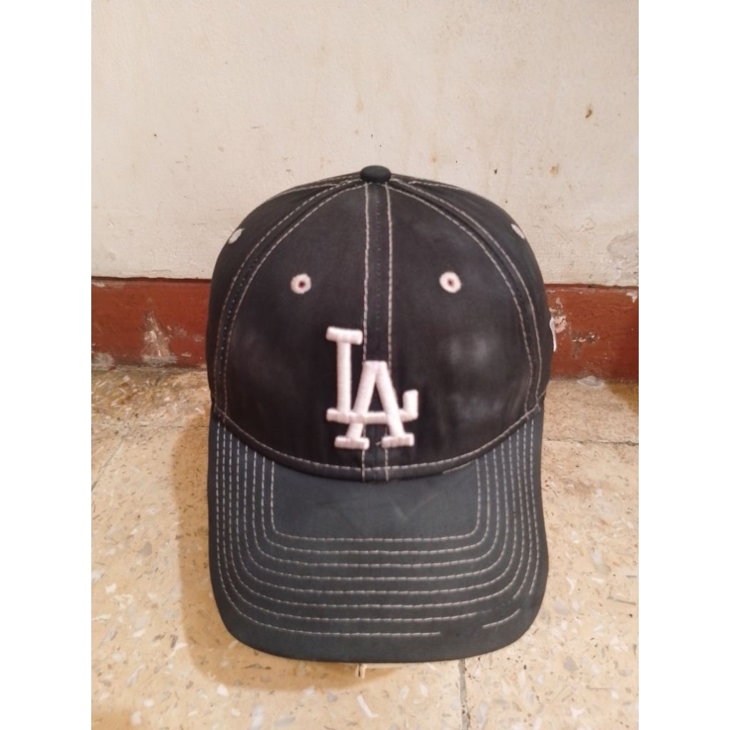 Topi new era x MLB LA putih original second bekas