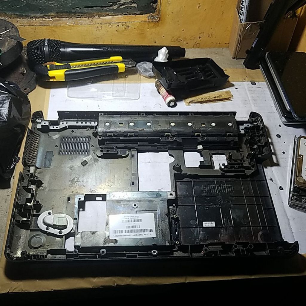 kesing casing cover bottom motherboard mobo mesin HP 430 431 Compaq CQ43 Original