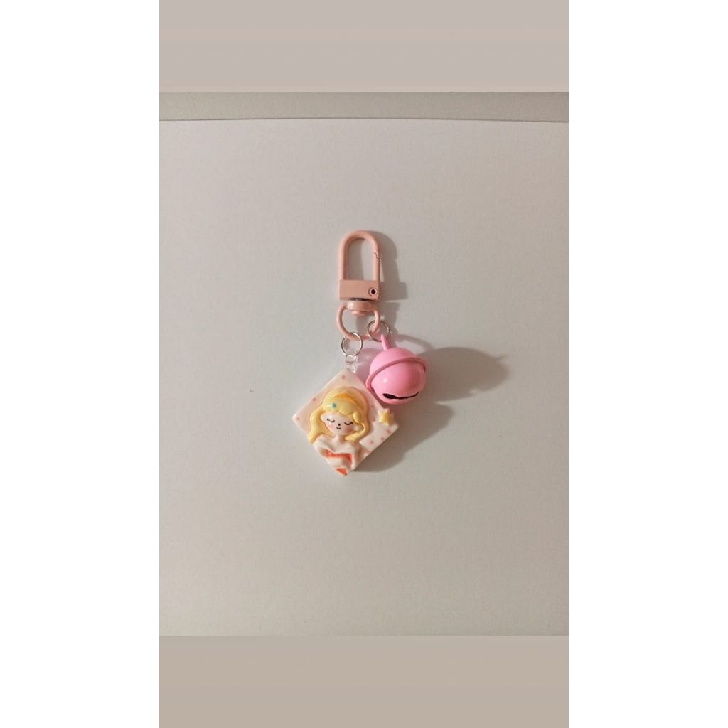 gantungan kunci clay resin karakter princess disney