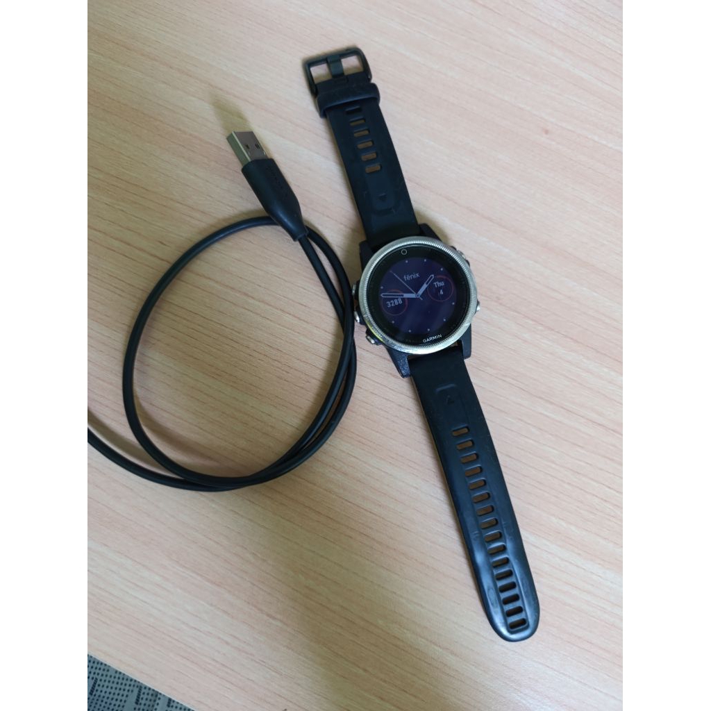 Smartwatch Adventure GARMIN FENIX 5S Second Normal Kode B