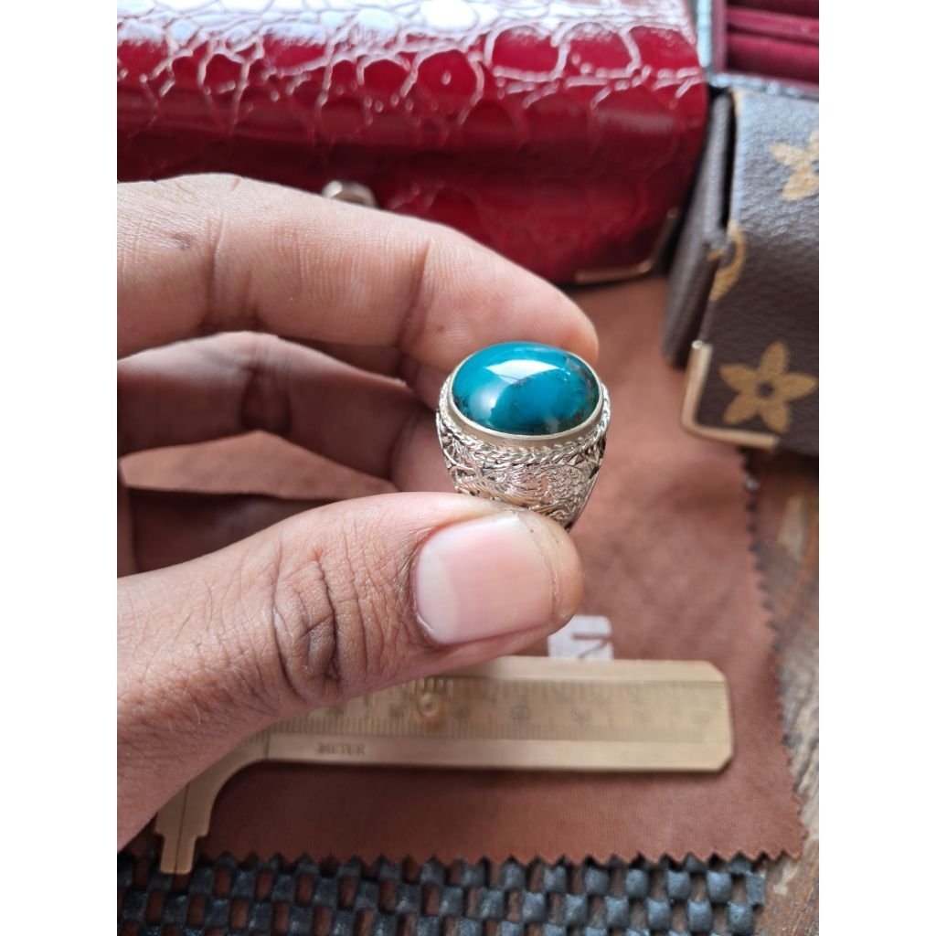 Bacan Doko Bluish Sisa Hitam Kecoklatan