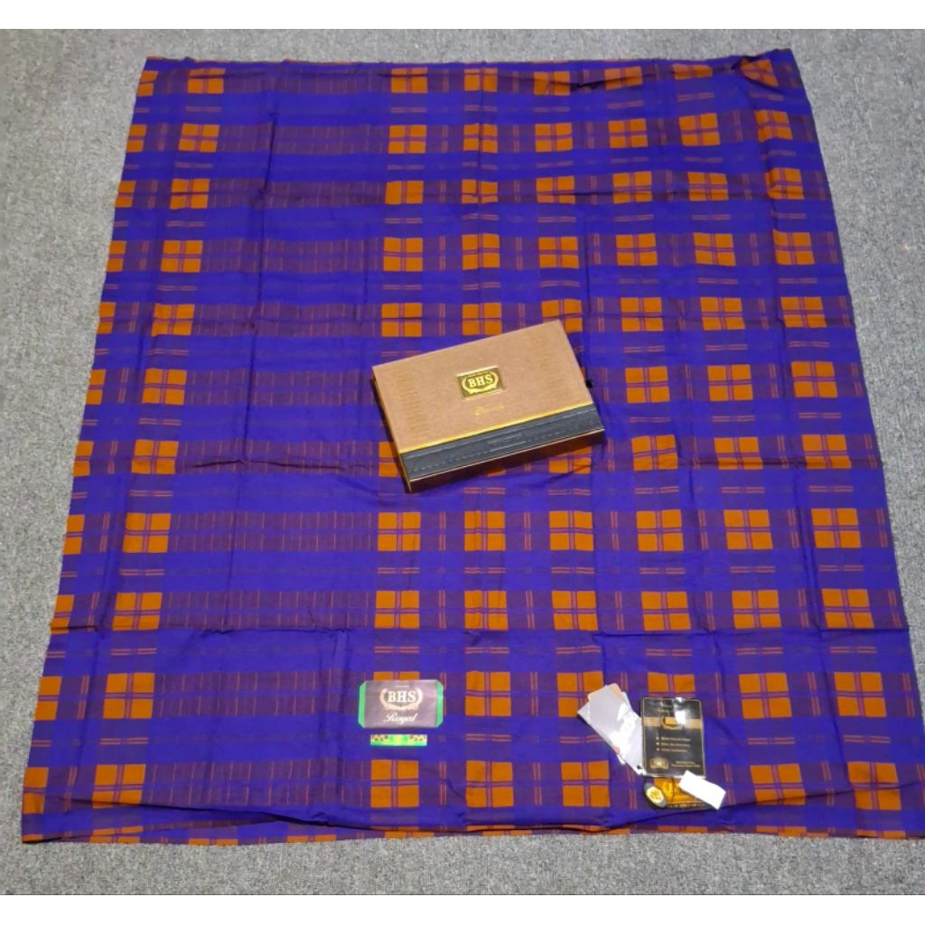 BHS KDT jadul bahan FS. rotasi dr FS ke MS masih ada cap ROYALnya.Grade Gold.