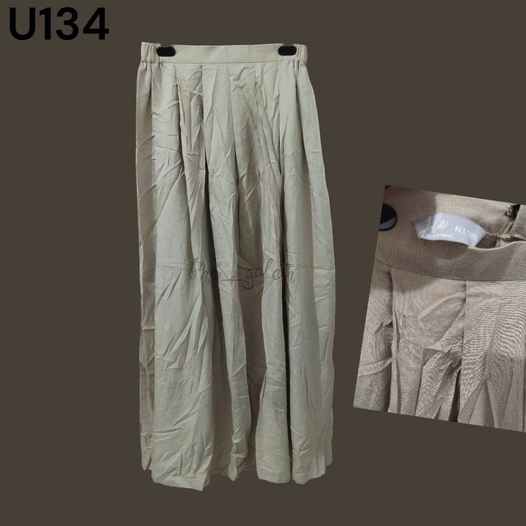U134 Preloved Jolie Clothing Rok Panjang Cream Bagus Murah