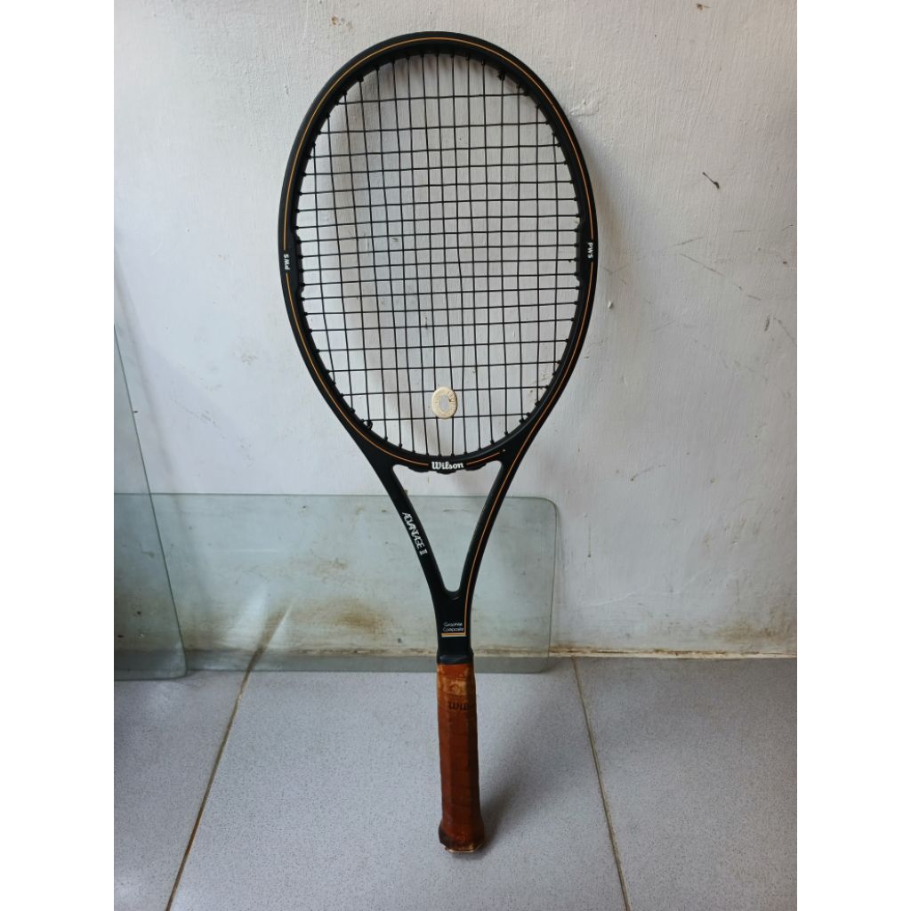 Raket Tennis Wilson Advantage II bekas