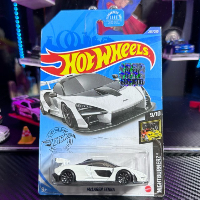 HOT WHEELS MCLAREN SENNA FS CRACK GARIS ©️2017 MATTEL
