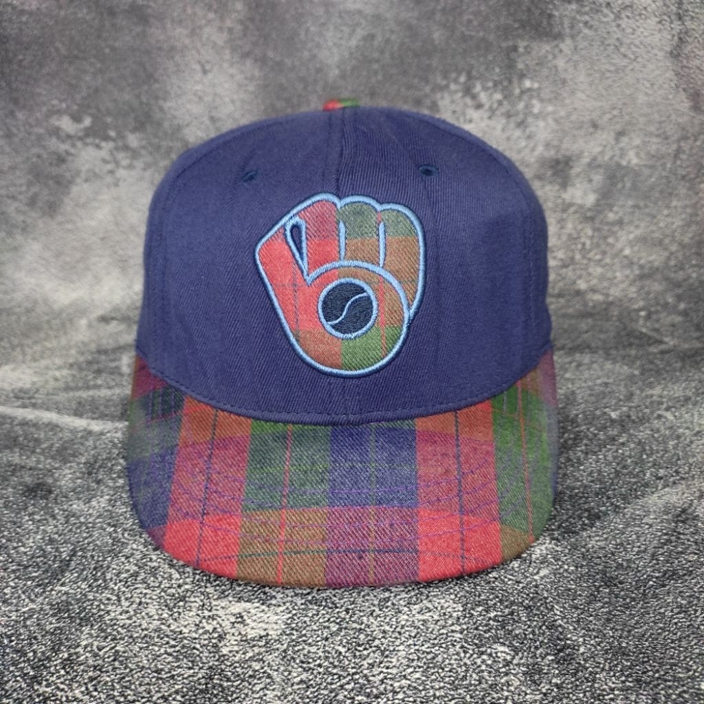 Digidegu Topi Visor Pendek MLB Milwaukee Brewers