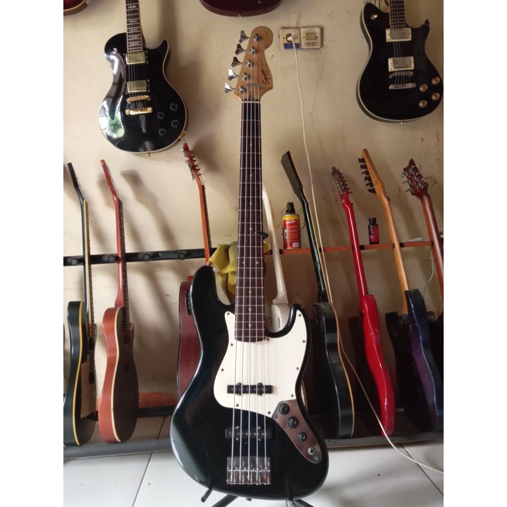 gitar bass 5string squier affinity jazz bass