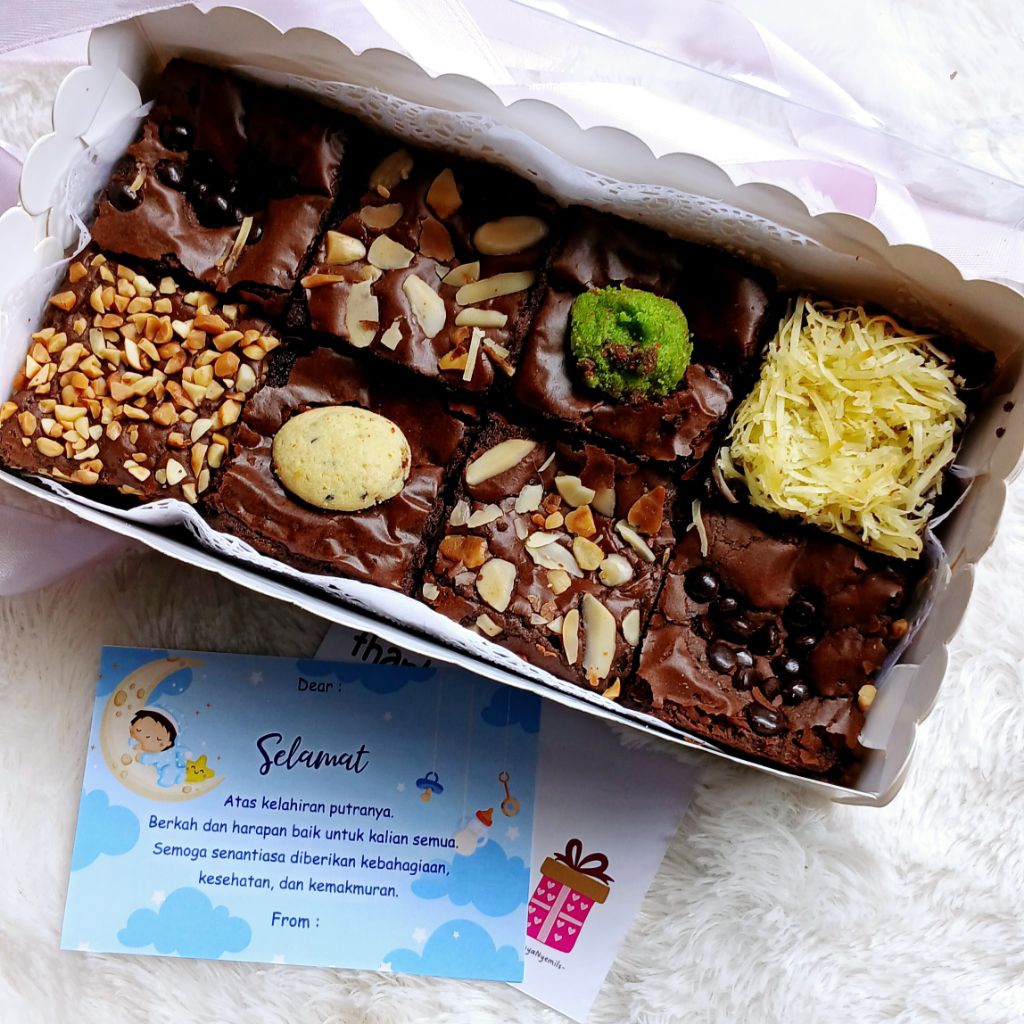 brownies ultah / hampers brownies / brownies sekat topping / gosend bandung
