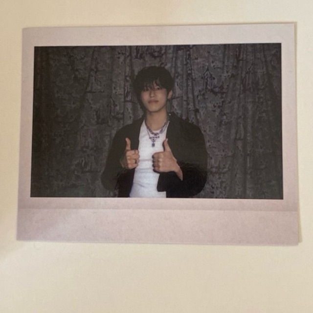 [OFFICIAL] poscard dan polaroid Treasure