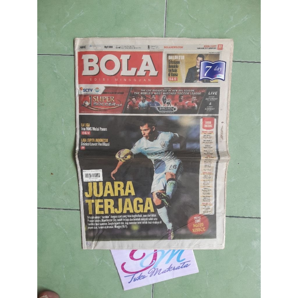 koran tabloid olahraga BOLA judul JUARA TERJAGA