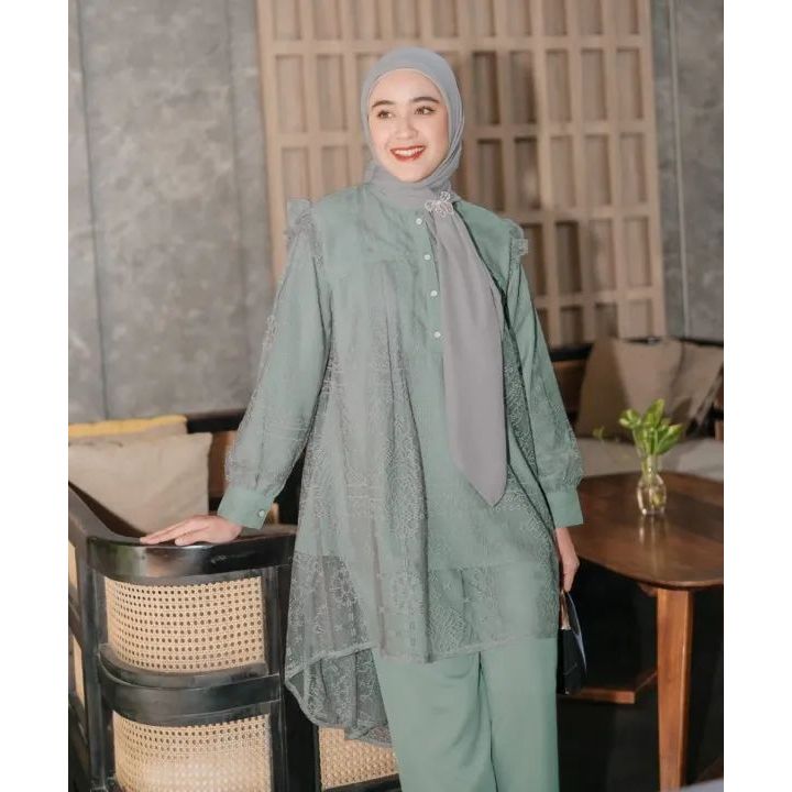 New One Set Tunik Naeva Baju Setelan Wanita Atasan Tunik Brokat Celana Kulot Polos Kekinian